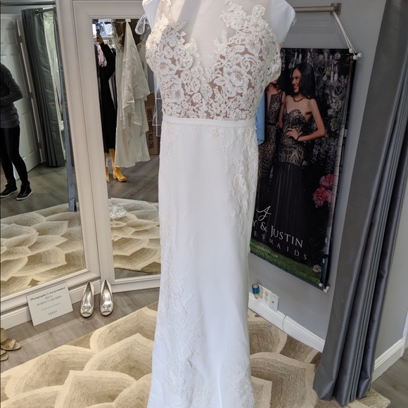 Pronovias Atelier custom Vicenta wedding gown. - Picture 3 of 8